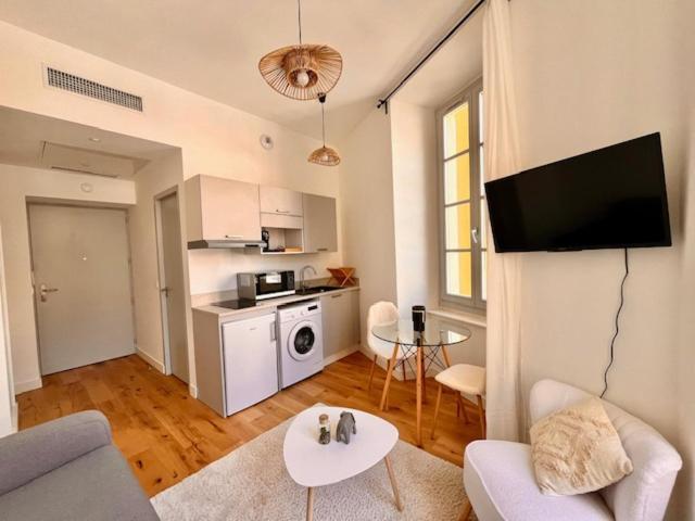 Studio Moderne, Centre Apartment Nizza